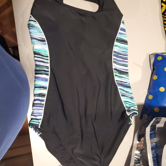 (2) 1 piece Swimsuits.  size Lg. 12-14 - Picture 4 of 10